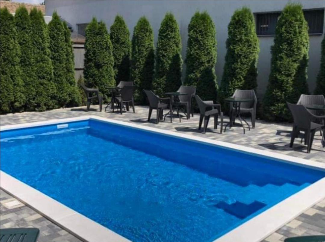 Hotel Brill Orosháza Εξωτερικό φωτογραφία
