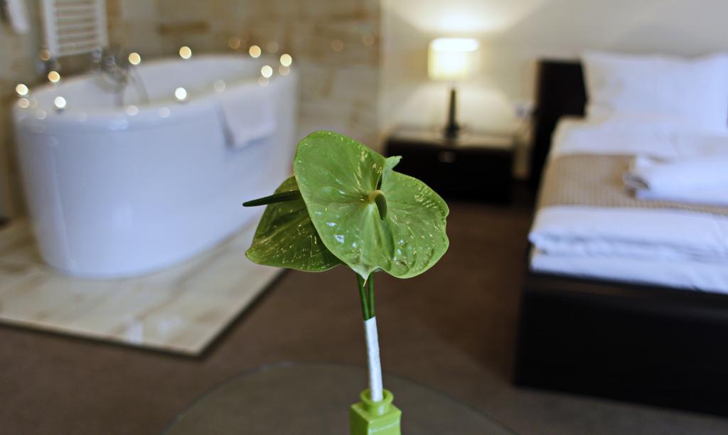 Hotel Brill Orosháza Εξωτερικό φωτογραφία
