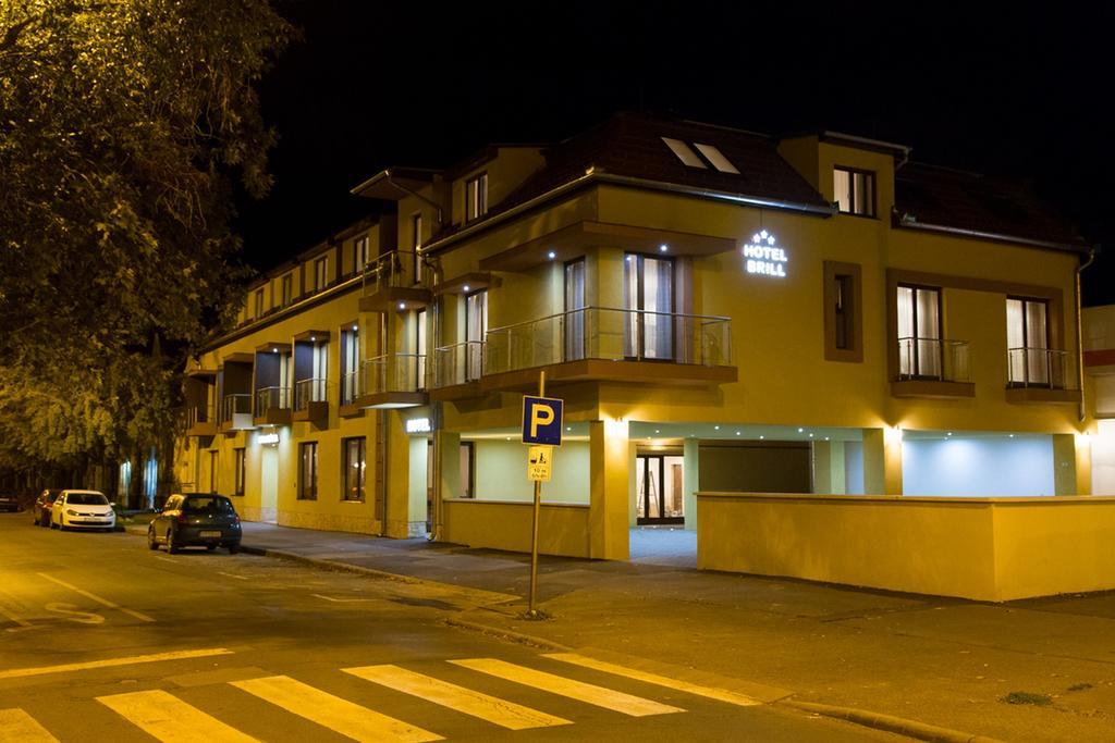 Hotel Brill Orosháza Εξωτερικό φωτογραφία